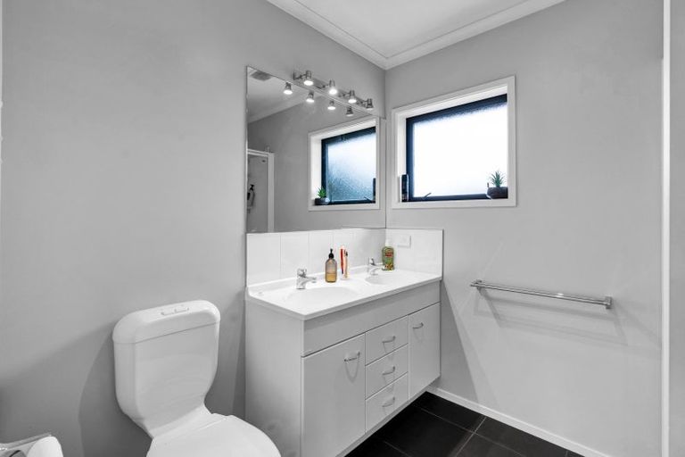 Photo of property in 34 Mercade Close, Stratford, 4332