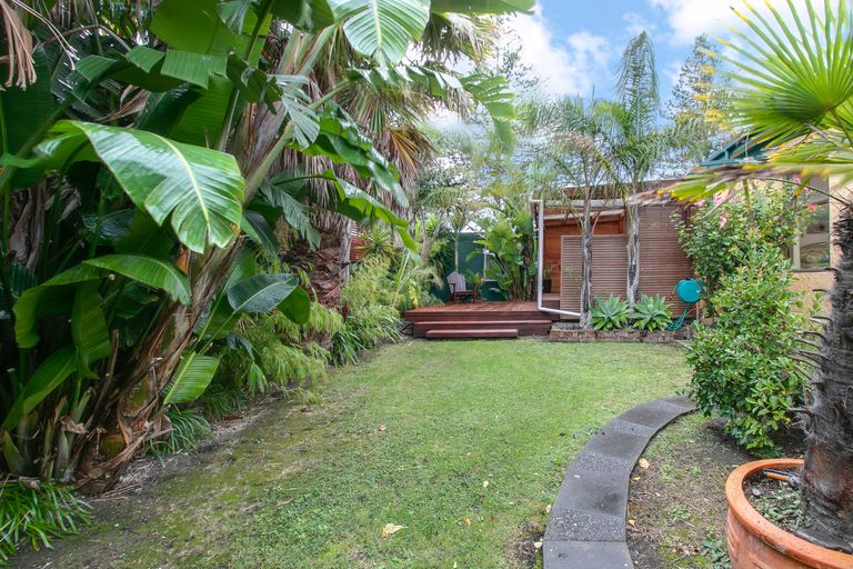 Photo of property in 90 Te Awa Avenue, Te Awa, Napier, 4110