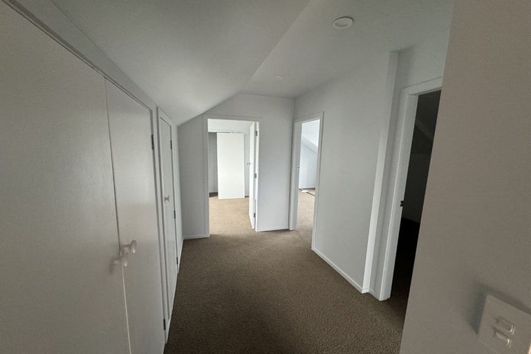 Photo of property in 12 Kahu Road, Otaihanga, Paraparaumu, 5036