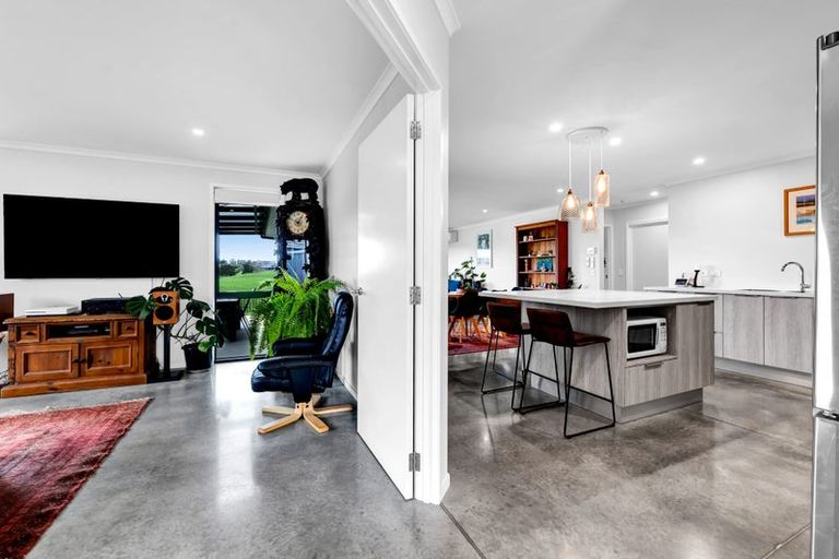 Photo of property in 24 Papawhero Drive, Bell Block, New Plymouth, 4312