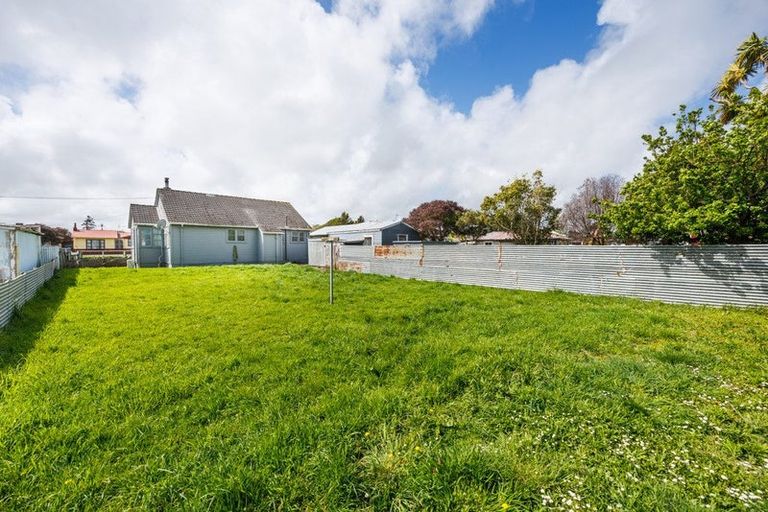 Photo of property in 6 Lambert Street, Marton, 4710