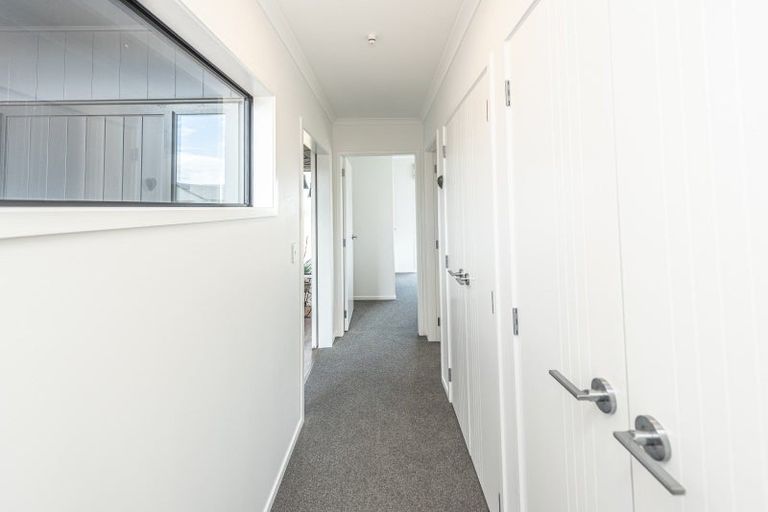 Photo of property in 37 Tirimoana Place, Otamatea, Whanganui, 4501