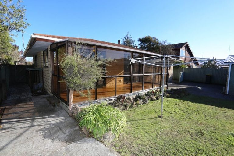 Photo of property in 56 Royal Park Drive, Parklands, Christchurch, 8083
