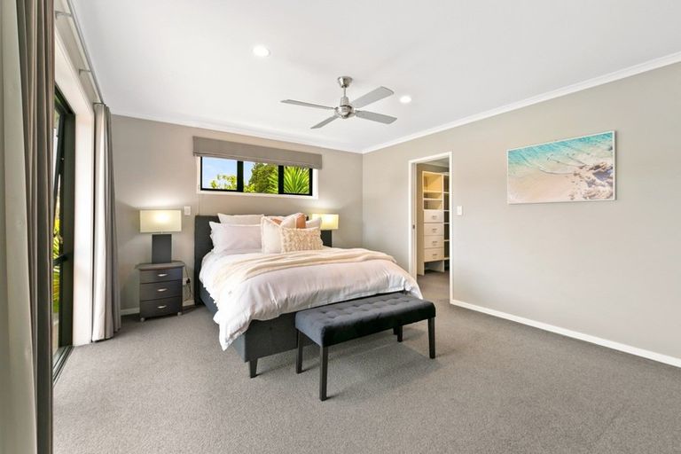 Photo of property in 165b Oraha Road, Kumeu, 0892