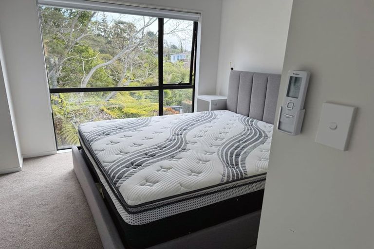 Photo of property in 31/9 Schnapper Rock Road, Greenhithe, Auckland, 0632