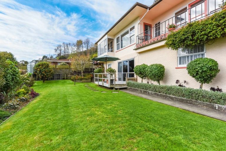 Photo of property in 21 Arapiki Road, Stoke, Nelson, 7011