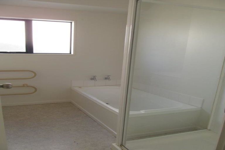 Photo of property in 41b Royal Terrace, Alexandra, 9320