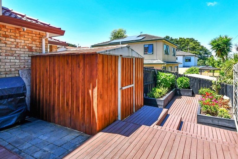 Photo of property in 11 Murrayfield Lane, Manurewa, Auckland, 2105