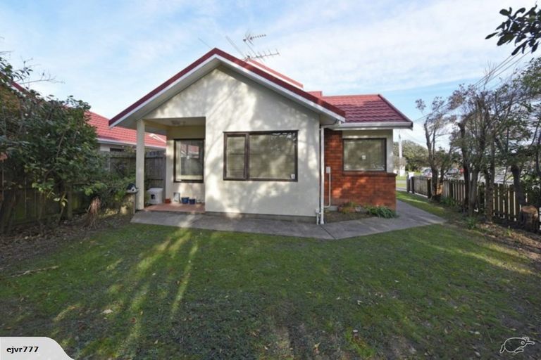 Photo of property in 3/20 Cressy Street, Waterloo, Lower Hutt, 5011