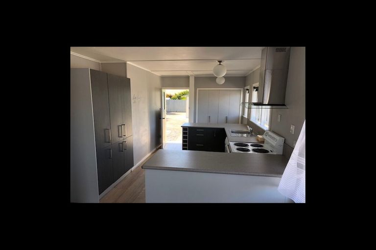 Photo of property in 30 Rochester Street, Tamatea, Napier, 4112