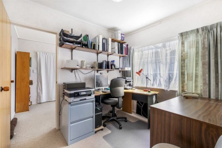 Photo of property in 19 Westholm Way, Pahurehure, Papakura, 2113