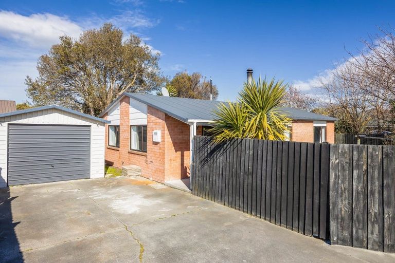 Photo of property in 9b Lindis Lane, New Brighton, Christchurch, 8083