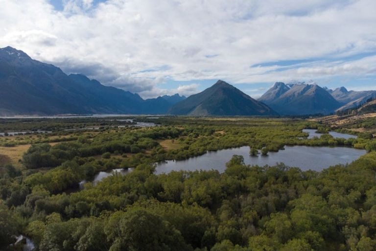 Photo of property in 1 Woodley Place, Glenorchy, 9372