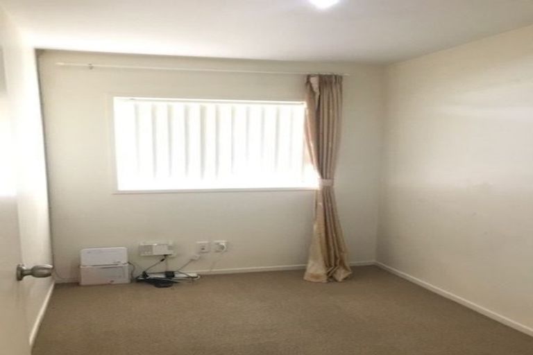 Photo of property in 19 Meridian Court, Oteha, Auckland, 0632