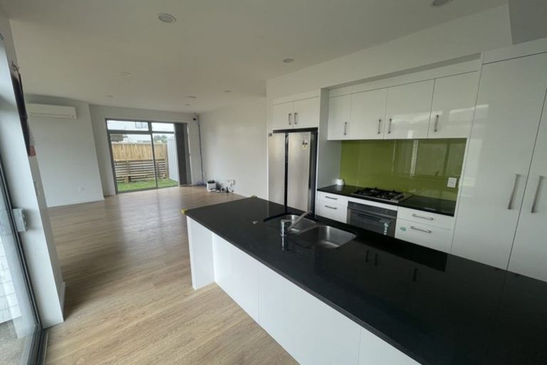 Photo of property in 124 Hall Avenue, Favona, Auckland, 2024