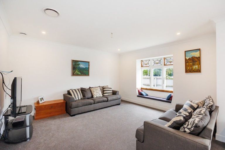 Photo of property in 11 East Street, Feilding, 4702