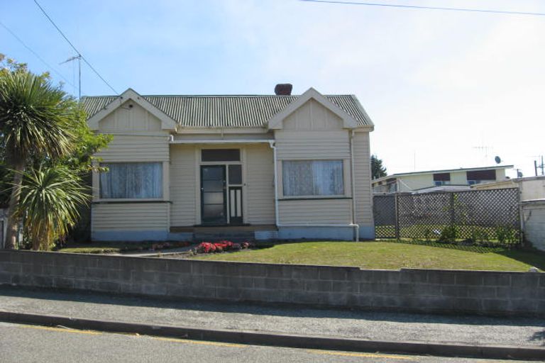 Photo of property in 10 Regent Street, West End, Timaru, 7910