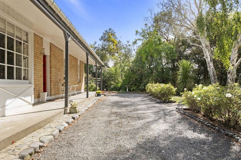 Photo of property in 273 Parewanui Road, Bulls, 4894