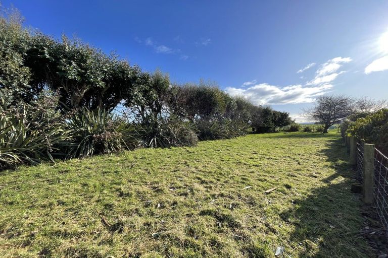 Photo of property in 449 Fraser Road, Lochiel, Winton, 9781