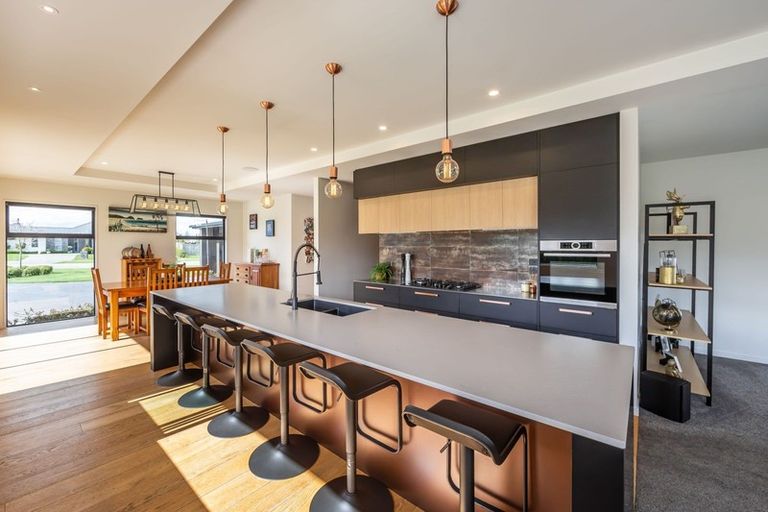 Photo of property in 25 Fairmont Rise, West Melton, 7618