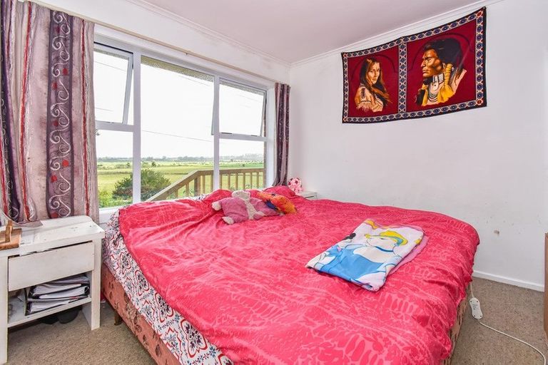 Photo of property in 2 Birdwood Road, Pukekohe, 2120