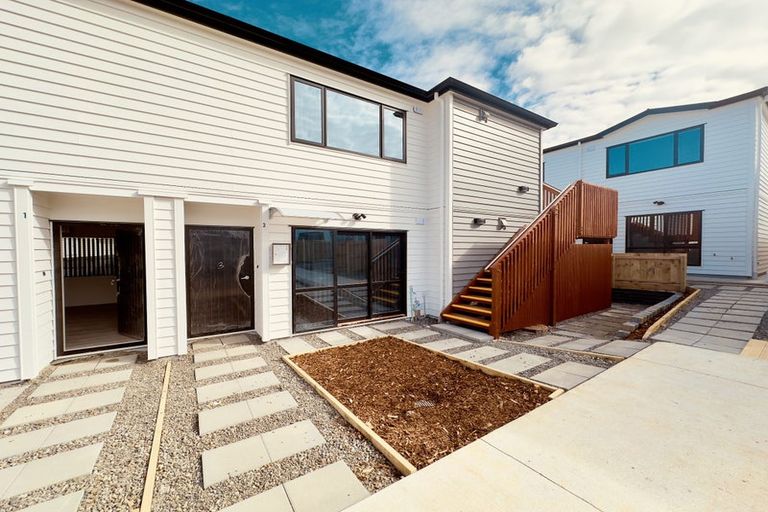 Photo of property in 12/12 Thompson Street, Mangere East, Auckland, 2024