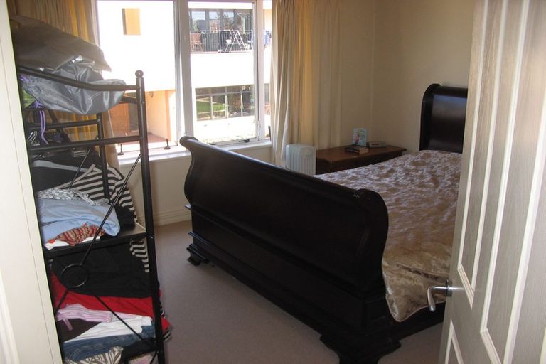 Photo of property in 15/28 Hobson Street, Thorndon, Wellington, 6011