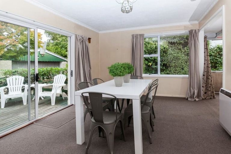 Photo of property in 15 Hounslow Street, Ilam, Christchurch, 8041