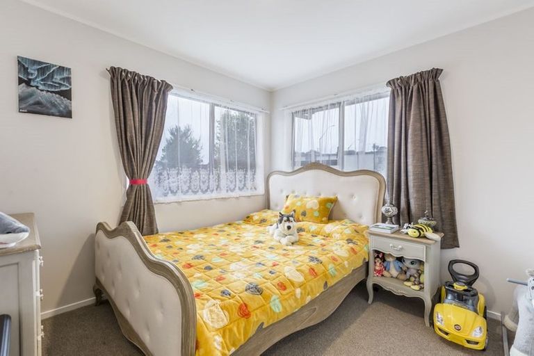 Photo of property in 247 Glamorgan Drive, Torbay, Auckland, 0630