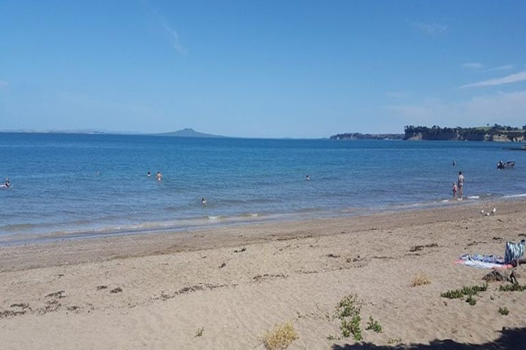 Photo of property in 31 Arkles Strand, Arkles Bay, Whangaparaoa, 0932