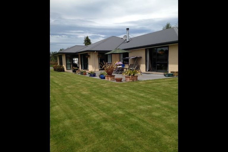 Photo of property in 266 Talbot Street, Geraldine, 7930