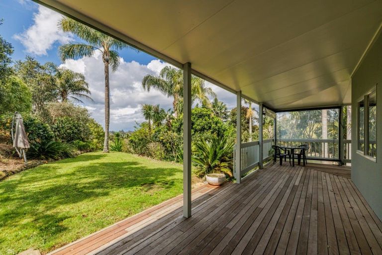 Photo of property in 33a Skudders Beach Road, Kerikeri, 0294