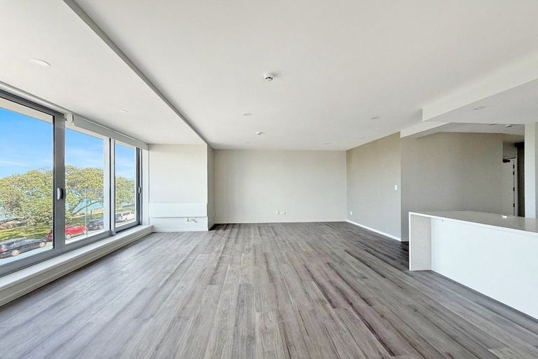 Photo of property in 3/18a King Edward Parade, Devonport, Auckland, 0624