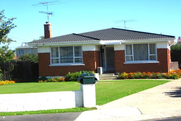 Photo of property in 8 Lomond Place, Mosgiel, 9024