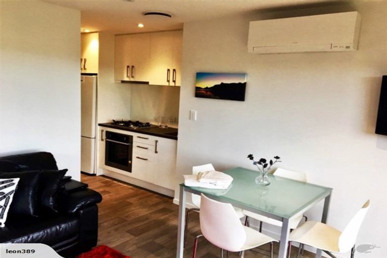 Photo of property in 6 Ava Avenue, Titirangi, Auckland, 0604