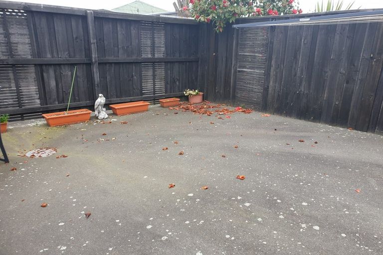 Photo of property in 2/87 Lonsdale Street, New Brighton, Christchurch, 8083