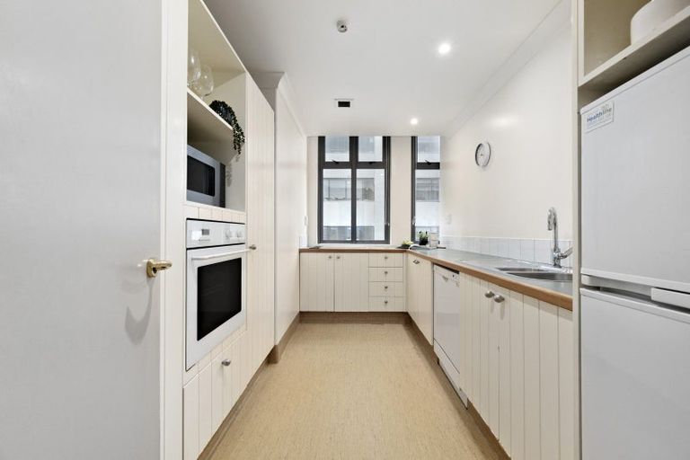Photo of property in Kelvin House, 4f/16 The Terrace, Wellington Central, Wellington, 6011
