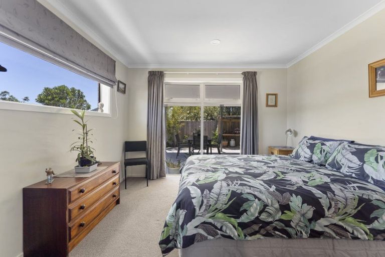 Photo of property in 118 Milton Terrace, Picton, 7220