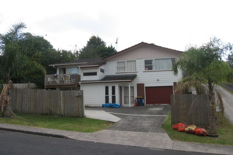 Photo of property in 45 Normanton Street, Glenfield, Auckland, 0629