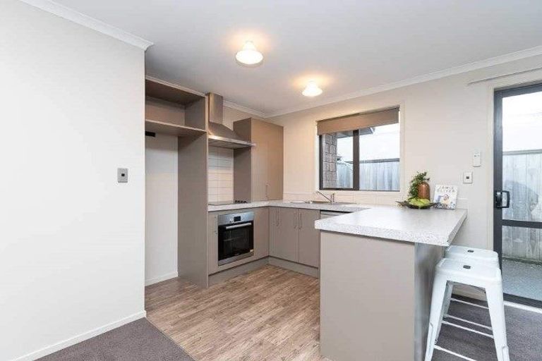 Photo of property in 5/108 Old Farm Road, Hamilton East, Hamilton, 3216