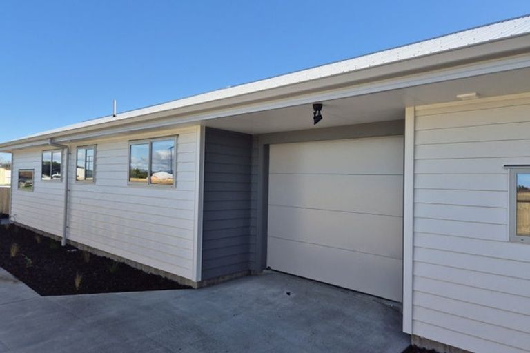 Photo of property in 25 Allan Avenue, Lytton West, 4071