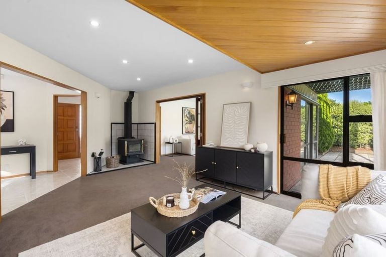 Photo of property in 5 Lancewood Drive, Halswell, Christchurch, 8025