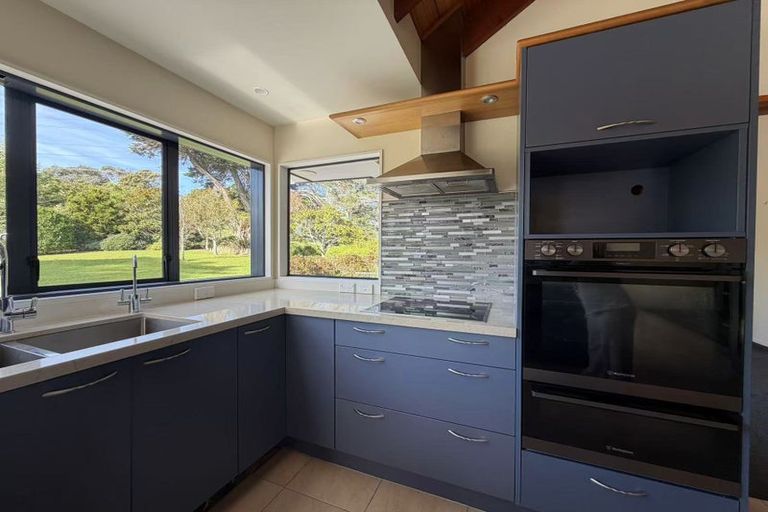 Photo of property in 175 Redoubt Road, Flat Bush, Auckland, 2019