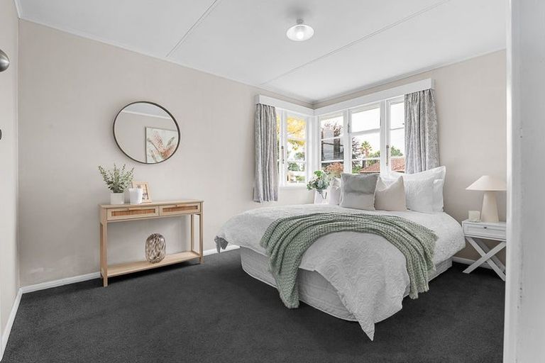 Photo of property in 13 Nixon Street, Hamilton East, Hamilton, 3216