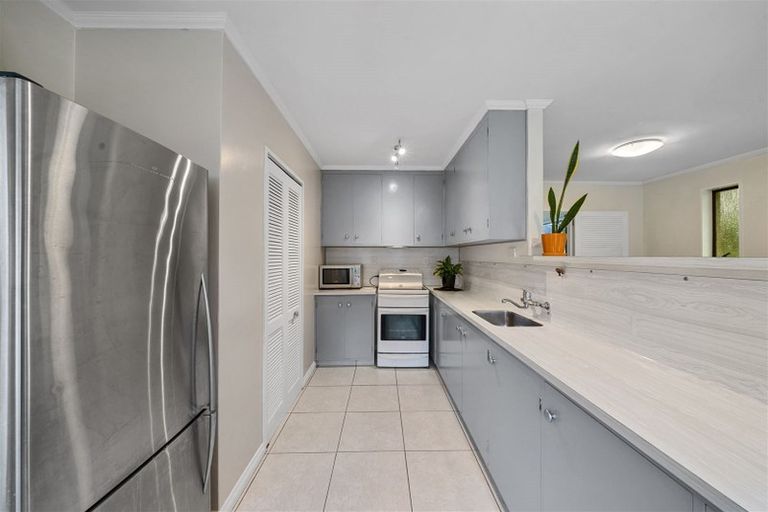 Photo of property in 26 Coates Street, Tawa, Wellington, 5028