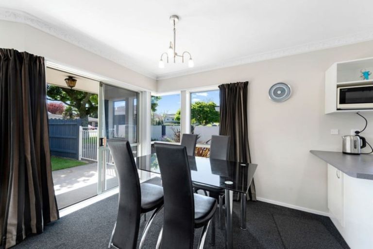 Photo of property in 56b Edgecumbe Road, Tauranga, 3110