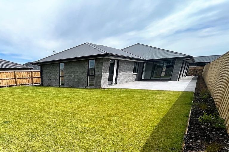 Photo of property in 23 Lovelock Avenue, Rolleston, 7615