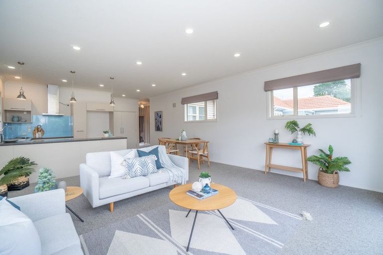Photo of property in 40 Oxford Street, Hokowhitu, Palmerston North, 4410