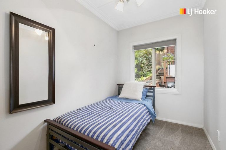 Photo of property in 35 Forfar Street, Clyde Hill, Dunedin, 9011