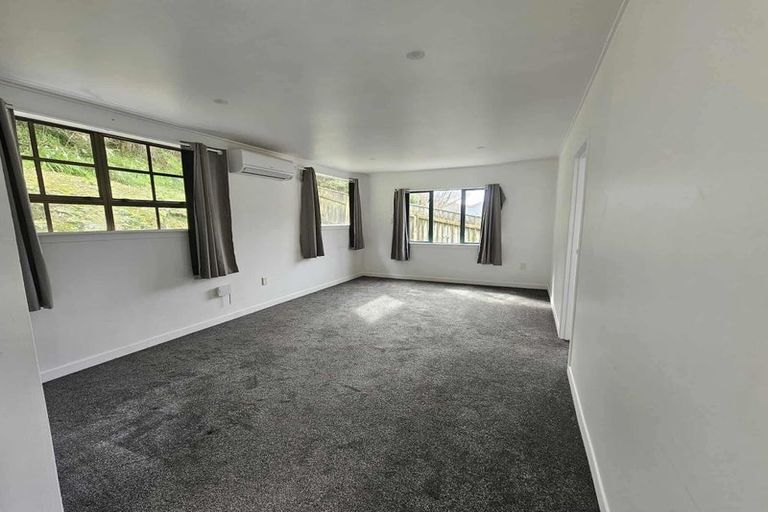 Photo of property in 1/65 Judd Crescent, Naenae, Lower Hutt, 5011